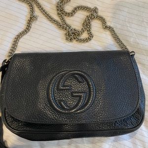 Gucci crossbody black pebbled leather
